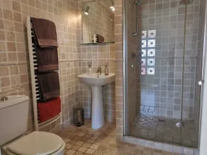 Fantastisk privat villa med omfattende haver med bagage på Canal du Midi - Image 2