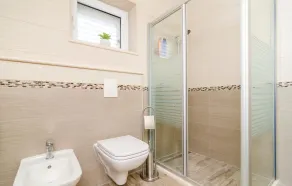 Apartamento en primera línea de playa en Cibaca. - Image 3