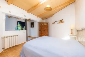 Petit Apartment “Adults Only-Mallorca” with Shared Pool and Wi-Fi - Image 5