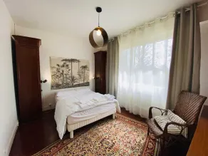 UNE Belle Chaumière dans un grand Grand Parc - Image 4