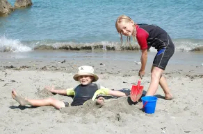 Maison de vacances spacieuse près de la plage à Looe, Cornwall - avec de superbes vues sur la mer - Image 2
