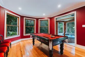 LE CHATEAU - POOL, Terrigal, Sleeps 18, Heated Spa, 8 Bedrooms, Acreage stay - Image 3