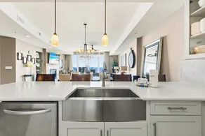 Fantastiske FALL priser! BOOK NU & SPAR * 4. FLR * LUX & KOMFY! Turquoise Place 404C - Image 2