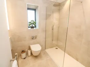 PORTH COVE, family friendly, country holiday cottage in Porth - Image 2