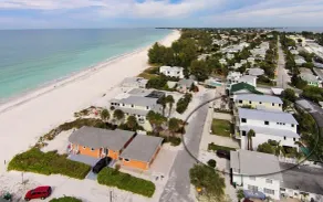 On the Beach: Breathtaking 180 degree views of Gulf of Mexico - Image 2