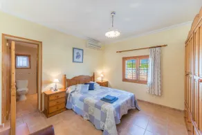 CAN TOMEU - Beautiful villa with private garden and pool in a quiet area. Free WiFi - Image 4