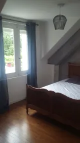 Petite maison 2 personnes à Crach avec jardin ombragé - Image 4