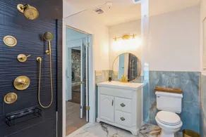 1 Bedroom English Country Suite with Soaking Tub and Pool By NYC train - Image 4