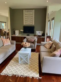 Modern Country Farmhouse - Image 4