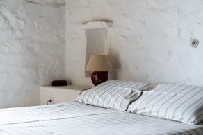Traditional stone house - Image 3