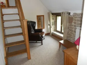 Rustic and spacious converted Barn - Image 2