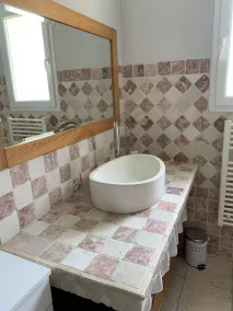 Quiet villa between Gard and Ardèche - Image 2