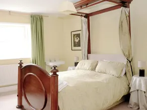 8 bedroom accommodation in Horbling, near Sleaford - Image 3