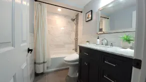 New 5B3B Single Family  with Central AC - Image 4