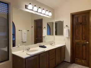 Oro Valley Retreat is the perfect home in the perfect location. - Image 3