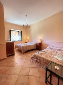 [VILLA] in 8 ettari di campagna, a 20' dal mare - Image 4