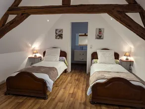 Gîte lumineux au cœur d'Épieds-en-Beauce, proche Orléans - Tout confort, animaux acceptés - Image 4