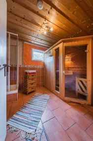 Linda casa de madeira com uma vista de primeira classe das montanhas! - Image 3