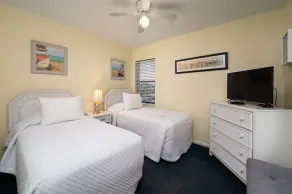 # 1622 Sanibel Moorings Dockside - Image 4