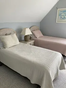 Lake Erie Beachfront Luxury Home mit 3 Schlafzimmern & Pool & Internetzugang - Image 4