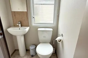 3-bed - Sleeps 6 - Parking - Balcony - Image 3