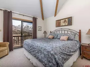 Your Mountain Retreat Awaits at Cascade Village - Image 5