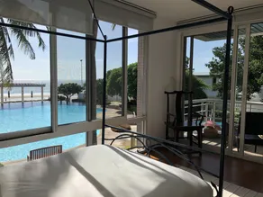Beach Front Condo with Spectacular Ocean - Image 5