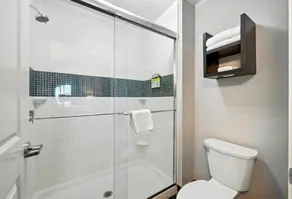 Relux at Westchase - Image 5