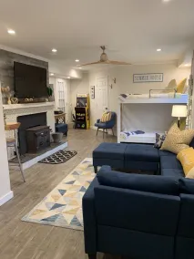 Earls Landing -Riverfront Cottage! - Image 5