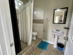 Belmont Apartments/Modern  affordable accommodations - Image 2