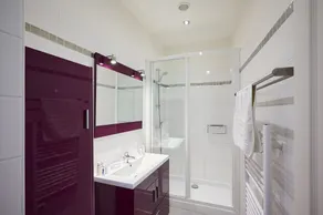 SunlightProperties L'ARTISTE: un appartement de charme près du Port de Nice - Image 4