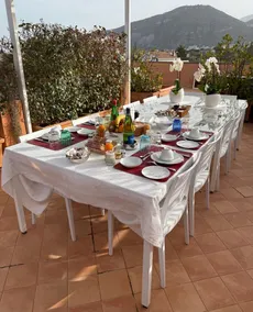 Two Double rooms with private bathrooms and an equipped roof terrace. - Image 5