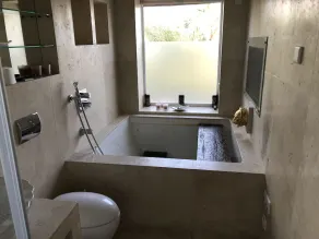 Hilltop Jacuzzi House - Image 3