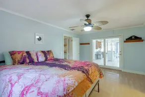 Sunroom & Spacious Yard! Family Gem in Orange Park - Image 5