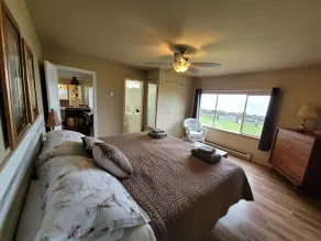 Oceanfront Beachcroft House - Image 5
