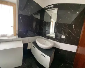 Private apartment - Image 2