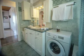 Giannis House 2022 - Image 3