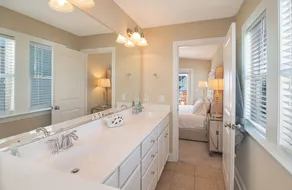 Hobbs Realty - “SeaSun with Salt” | Beautiful Views, Private Pool & Gourmet Kitchen - Image 5
