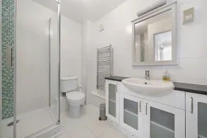 3 bed | stunning sea views & private beach access - Image 3