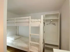 La Bourboule: Apartamento Dúplex T2 3* en Centro con Parking - Image 4