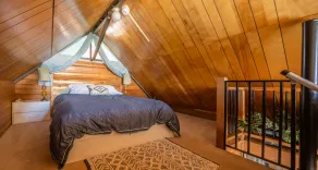 Hood canal view dog friendly A frame cabin with beach, fire pit, fast internet - Image 5