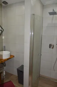 Two bedroom apartment near beach Stara Novalja, Pag (A-9396-c) - Image 3