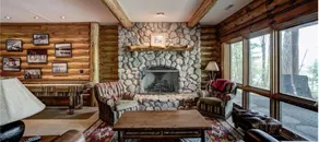 Luxury 7,500‑Sq‑Ft Lakefront Lodge, Private Dock & Snowmobile Access - Image 2