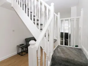 Holly Terrace - 2 Bedrooms - Sleeps 3 - Image 2