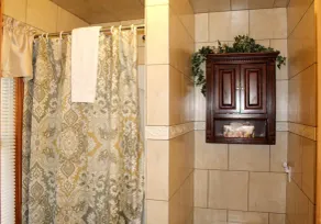 Cooperstown Baseball Rentals - Avonmora - Waterfront with Hot Tub! - Image 5