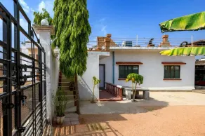 Eastern Gate Homestay - Image 5