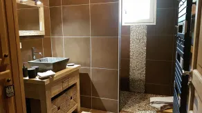 Warm, modern wooden house in a quiet location. Sleeps 8. - Image 2