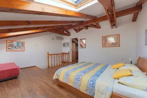 Holiday house Vesna * fenced garden, terrace with BBQ, free WiFi - Image 4