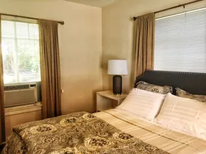 Stylish Spacious apartment near downtown San Antonio - Image 3