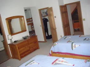 4Br / 3bath Lakefront / Ski House in Berkshires. Voll ausgestattete Küche. Hallo Geschwindigkeit wifi - Image 4